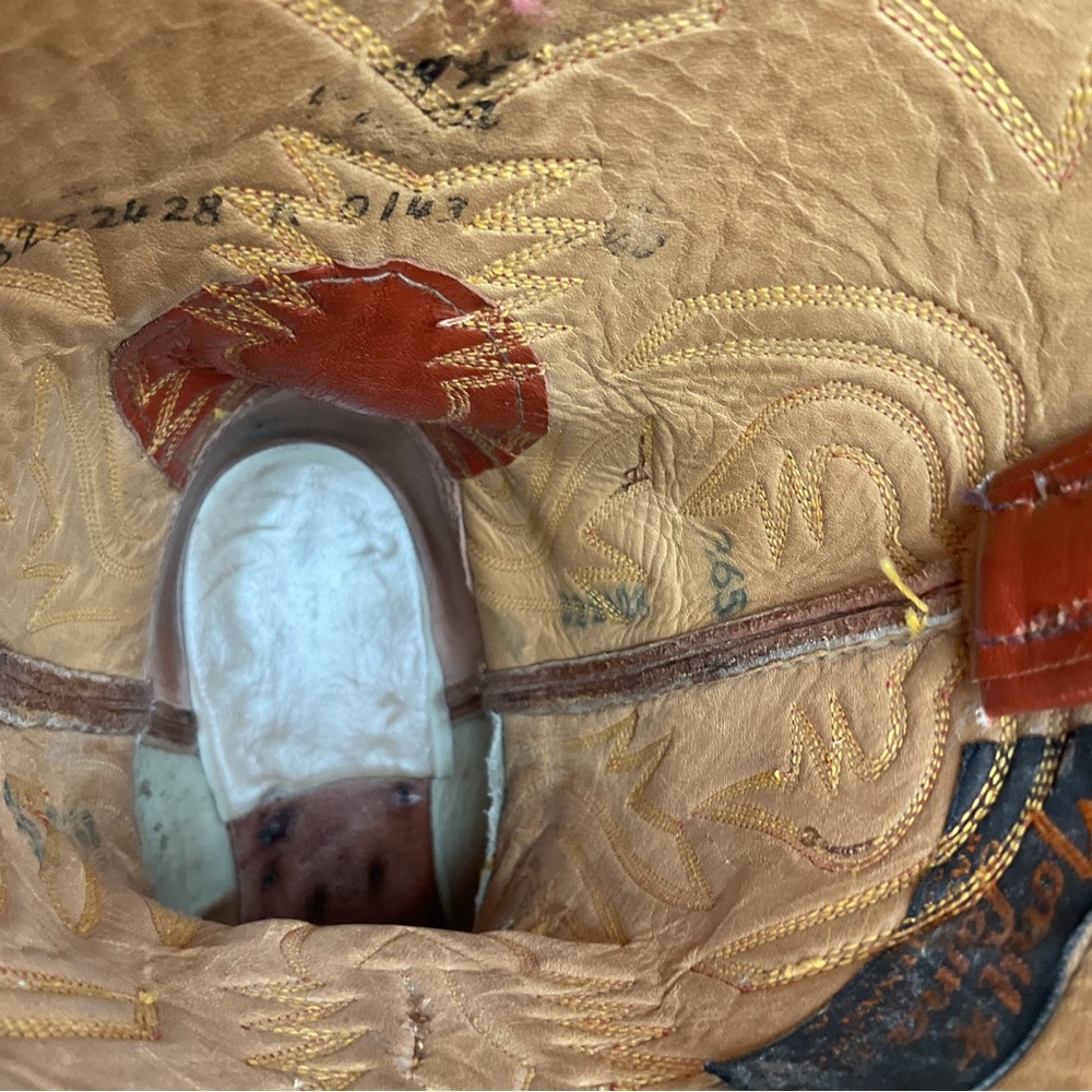 Vintage Tony Lama Cowboy Boots | Gold Label | Tooled Inlay | 6.5 C | Women’s 7.5 - Picture 4 of 16